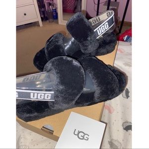 BNIB Ugg Oh Yeah Black Slides